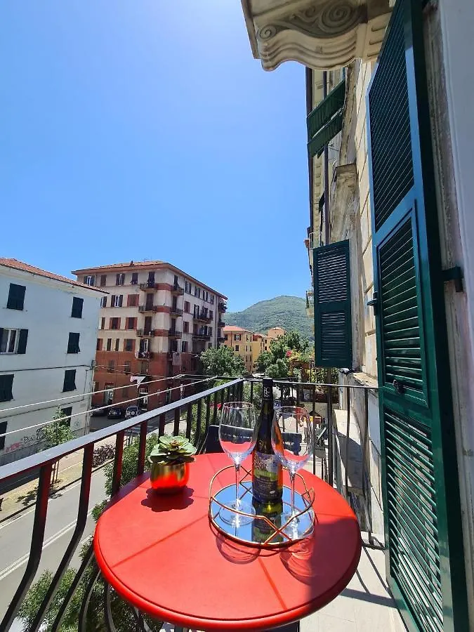 Soni Apartment La Spezia 0*,